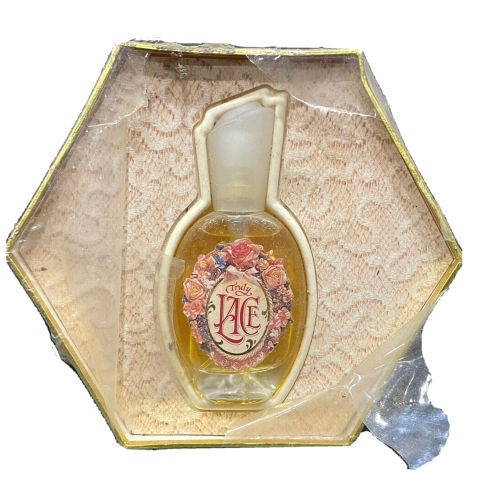 Truly Lace Perfume